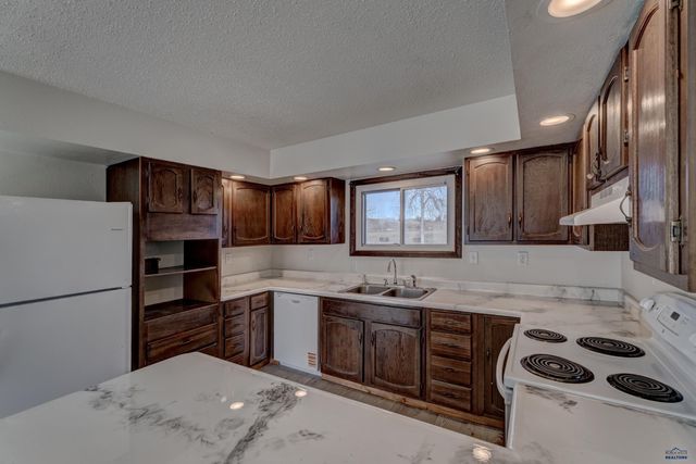 3207 W ST CLOUD, Rapid City, SD 57702