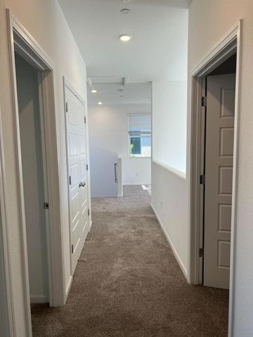 7352 Dorstone Way, Sacramento, CA 95829