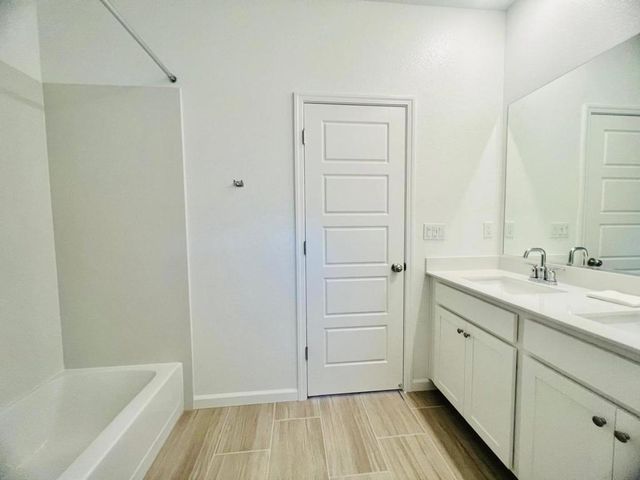 7352 Dorstone Way, Sacramento, CA 95829