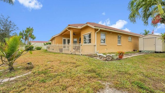 5909 NW Bayou Court, Port St Lucie, FL 34986