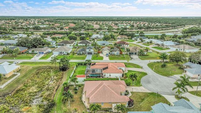 5909 NW Bayou Court, Port St Lucie, FL 34986