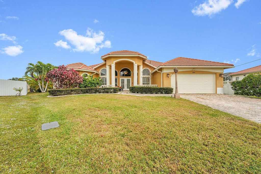 5909 NW Bayou Court, Port St Lucie, FL 34986