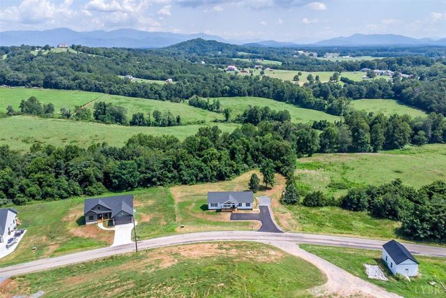 1420 Wells Rd, Bedford, VA 24523