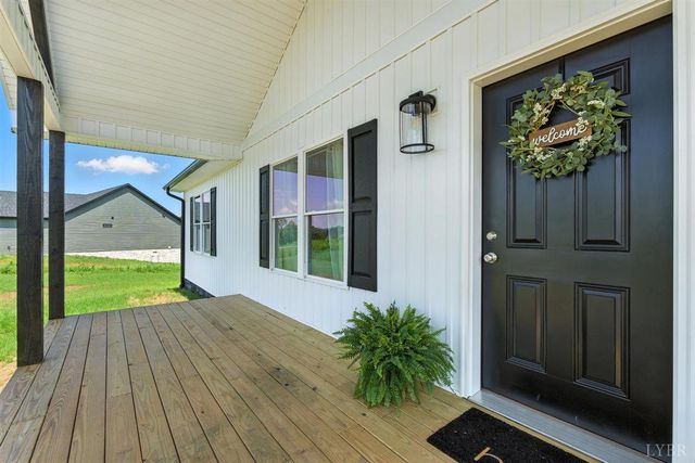 1420 Wells Rd, Bedford, VA 24523