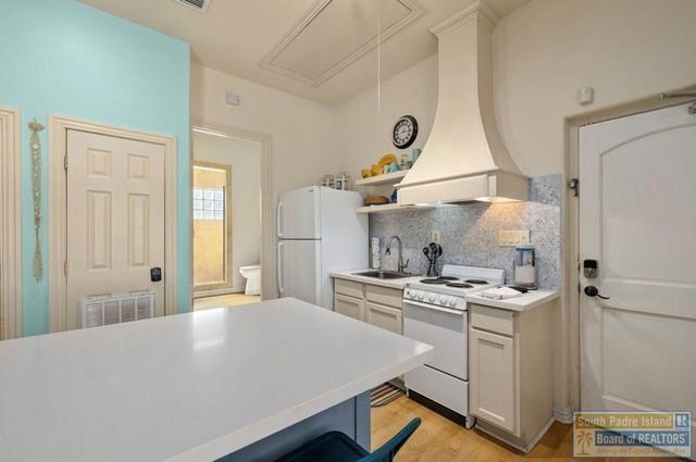 119 E Polaris Dr., South Padre Island, TX 78597