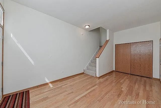 1693 TOWN CENTER Street 1693, Aurora, IL 60504