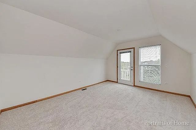 1693 TOWN CENTER Street 1693, Aurora, IL 60504