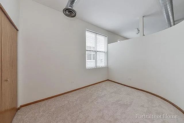 1693 TOWN CENTER Street 1693, Aurora, IL 60504