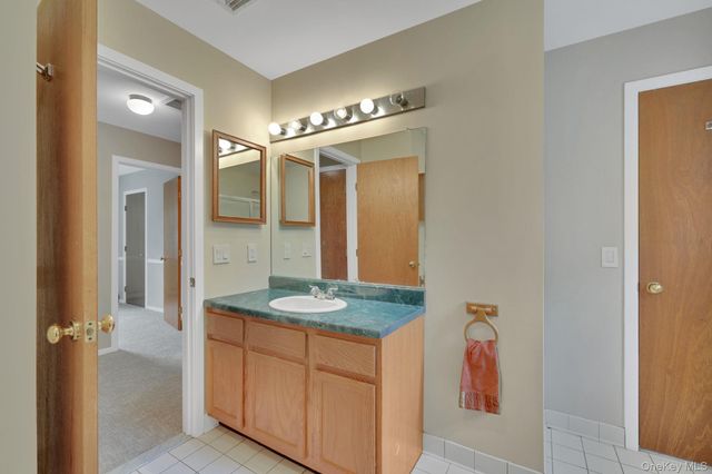 101 Lexington Drive, Newburgh, NY 12550