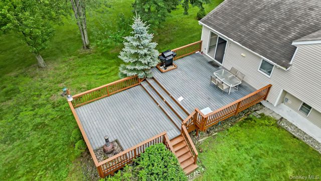 101 Lexington Drive, Newburgh, NY 12550