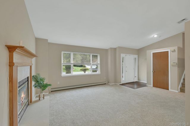 101 Lexington Drive, Newburgh, NY 12550