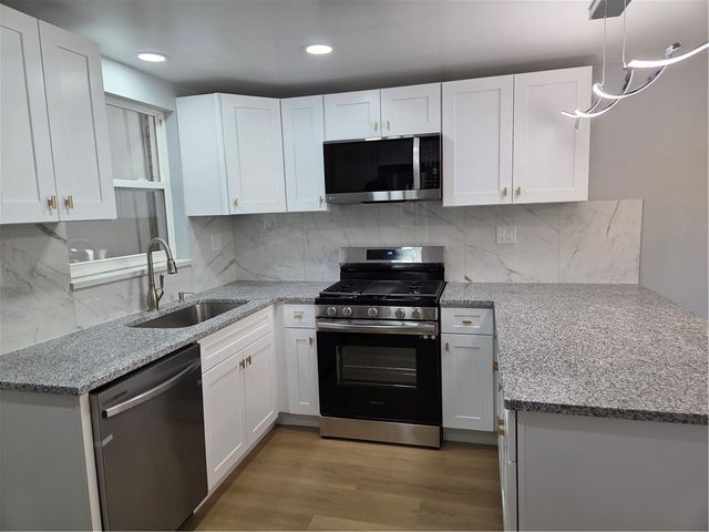 7934 Lincoln Rd, Penn Hills, PA 15147