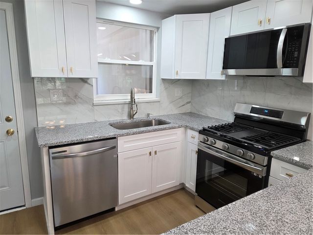 7934 Lincoln Rd, Penn Hills, PA 15147