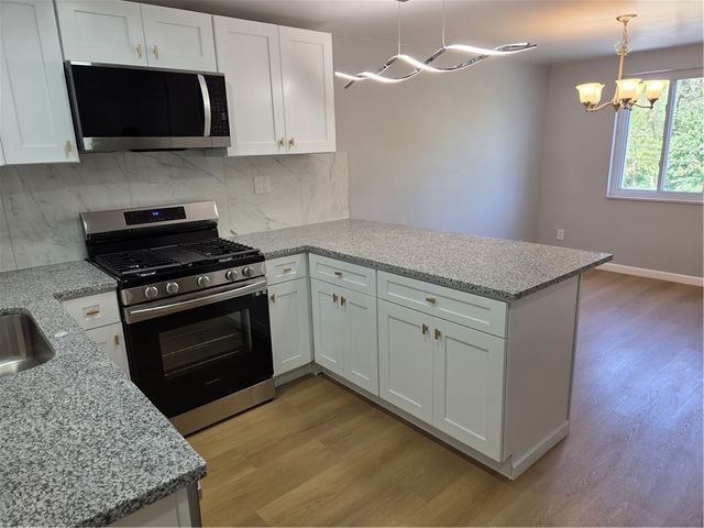 7934 Lincoln Rd, Penn Hills, PA 15147