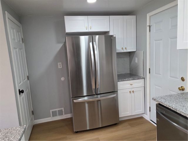 7934 Lincoln Rd, Penn Hills, PA 15147