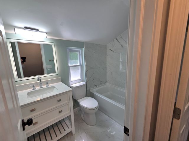 7934 Lincoln Rd, Penn Hills, PA 15147
