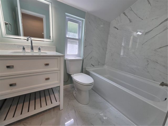 7934 Lincoln Rd, Penn Hills, PA 15147