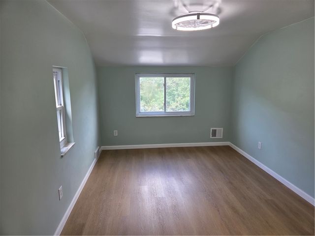 7934 Lincoln Rd, Penn Hills, PA 15147