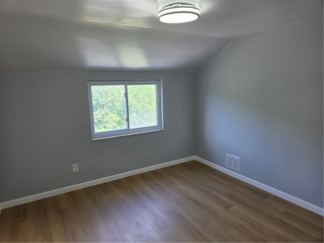 7934 Lincoln Rd, Penn Hills, PA 15147