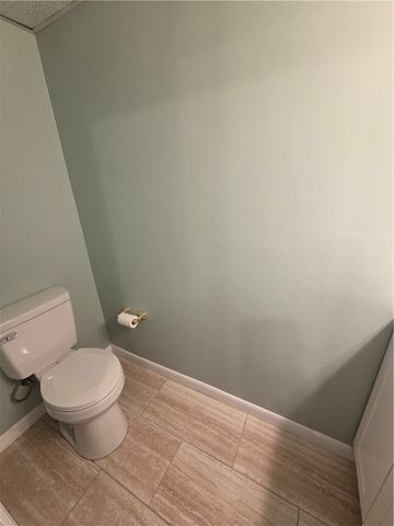 7934 Lincoln Rd, Penn Hills, PA 15147