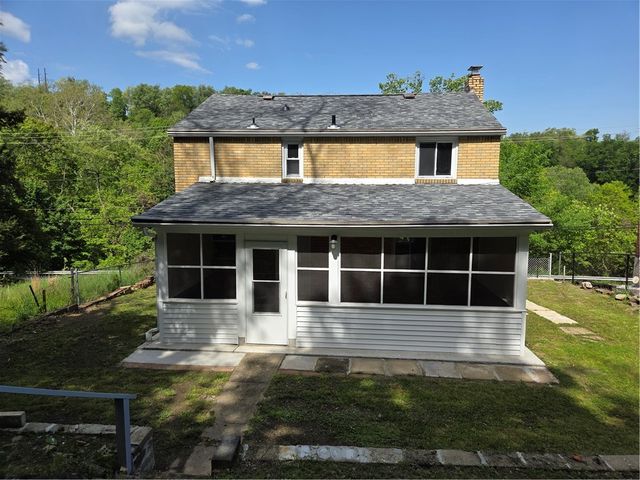 7934 Lincoln Rd, Penn Hills, PA 15147