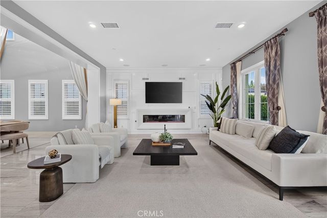 61 Buttonquail, Irvine, CA 92618
