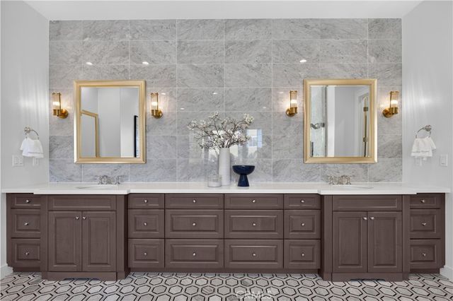 61 Buttonquail, Irvine, CA 92618