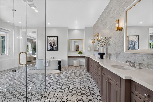 61 Buttonquail, Irvine, CA 92618