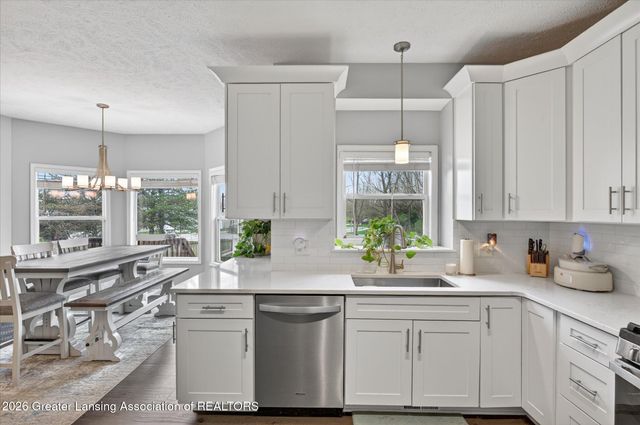 5265 Haversham Drive, Haslett, MI 48840