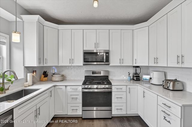 5265 Haversham Drive, Haslett, MI 48840