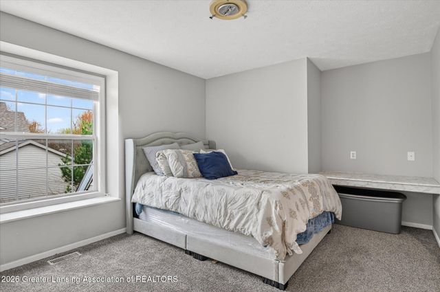 5265 Haversham Drive, Haslett, MI 48840
