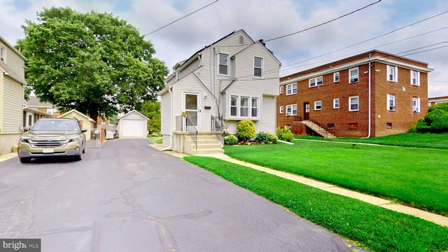 27 W HOLLY AVE, Oaklyn, NJ 08107