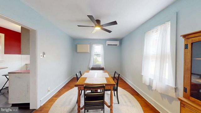 27 W HOLLY AVE, Oaklyn, NJ 08107