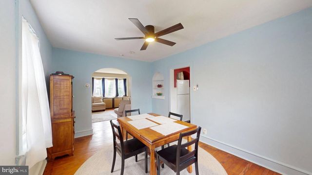 27 W HOLLY AVE, Oaklyn, NJ 08107