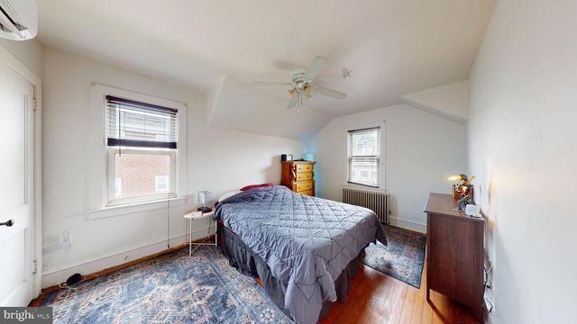 27 W HOLLY AVE, Oaklyn, NJ 08107