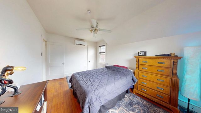 27 W HOLLY AVE, Oaklyn, NJ 08107