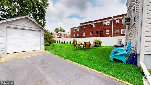27 W HOLLY AVE, Oaklyn, NJ 08107