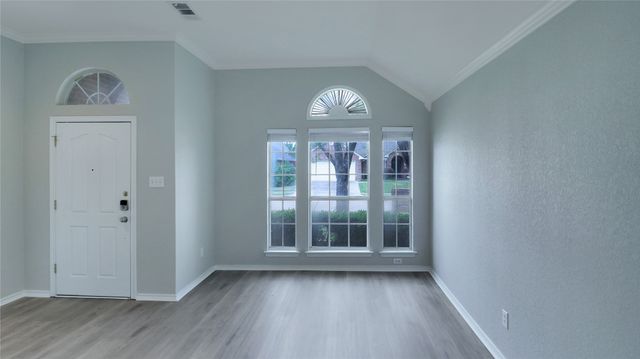 1314 Pegasus Drive, Arlington, TX 76013