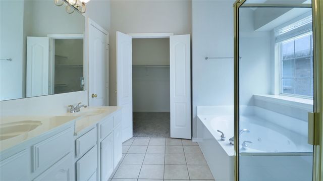 1314 Pegasus Drive, Arlington, TX 76013