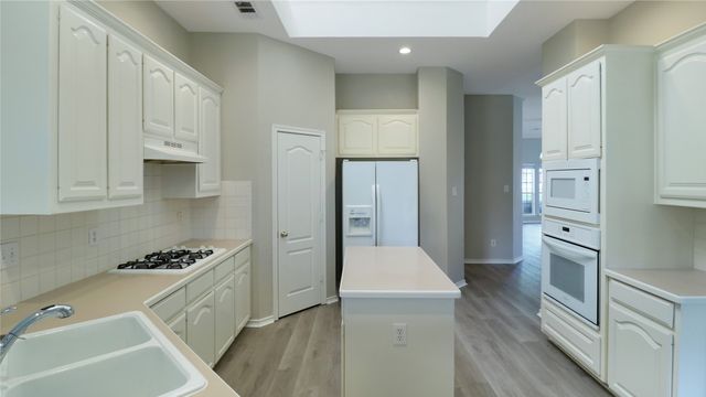 1314 Pegasus Drive, Arlington, TX 76013