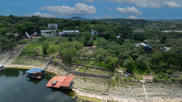 1004 Linscomb DR, Austin, TX 78734