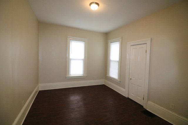 1206 Bridge Avenue, Davenport, IA 52803