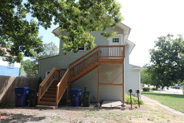 1206 Bridge Avenue, Davenport, IA 52803