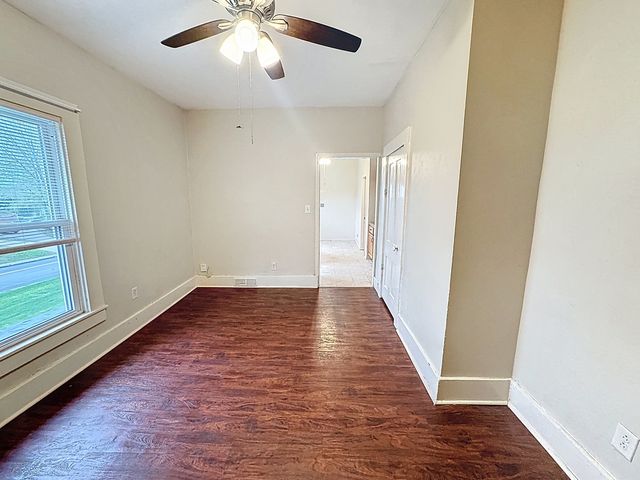 1206 Bridge Avenue, Davenport, IA 52803