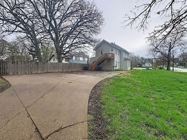 1206 Bridge Avenue, Davenport, IA 52803