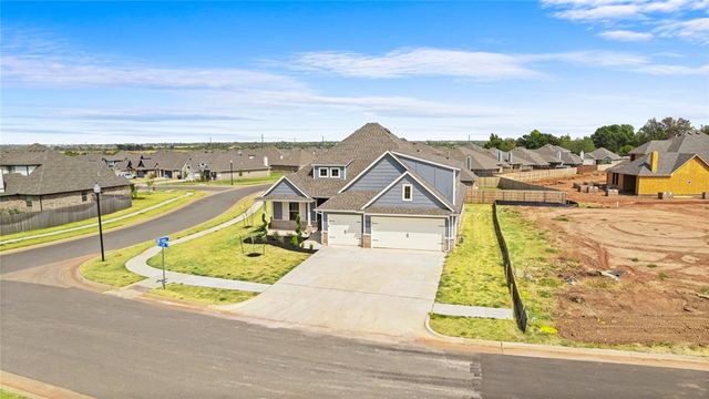 3100 Colt Way, Moore, OK 73160