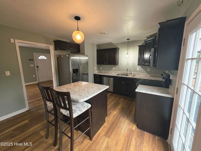 46 Riegel Drive, Hubert, NC 28539