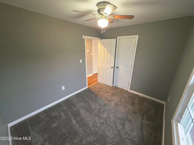 46 Riegel Drive, Hubert, NC 28539