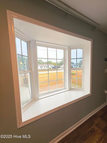 46 Riegel Drive, Hubert, NC 28539