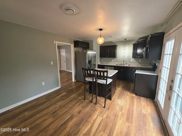 46 Riegel Drive, Hubert, NC 28539